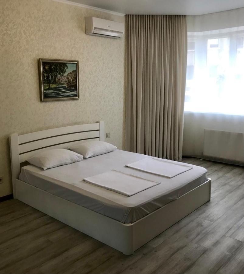 Apartments & Vernissage On Kostandi Οδησσός Εξωτερικό φωτογραφία